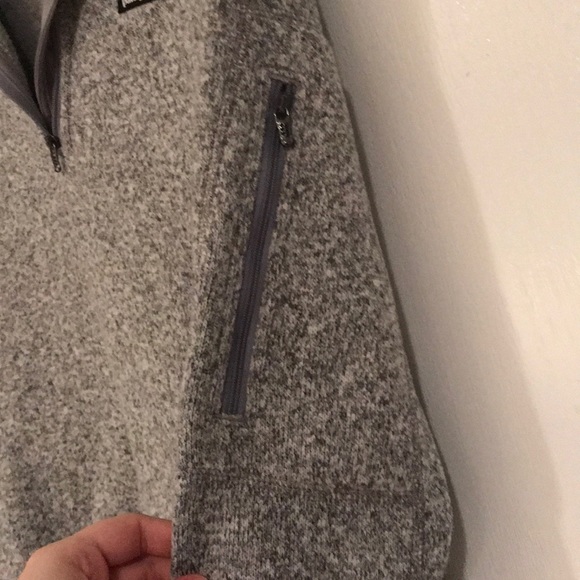 Women’s Patagonia better sweater 1/4 zip - Picture 4 of 4